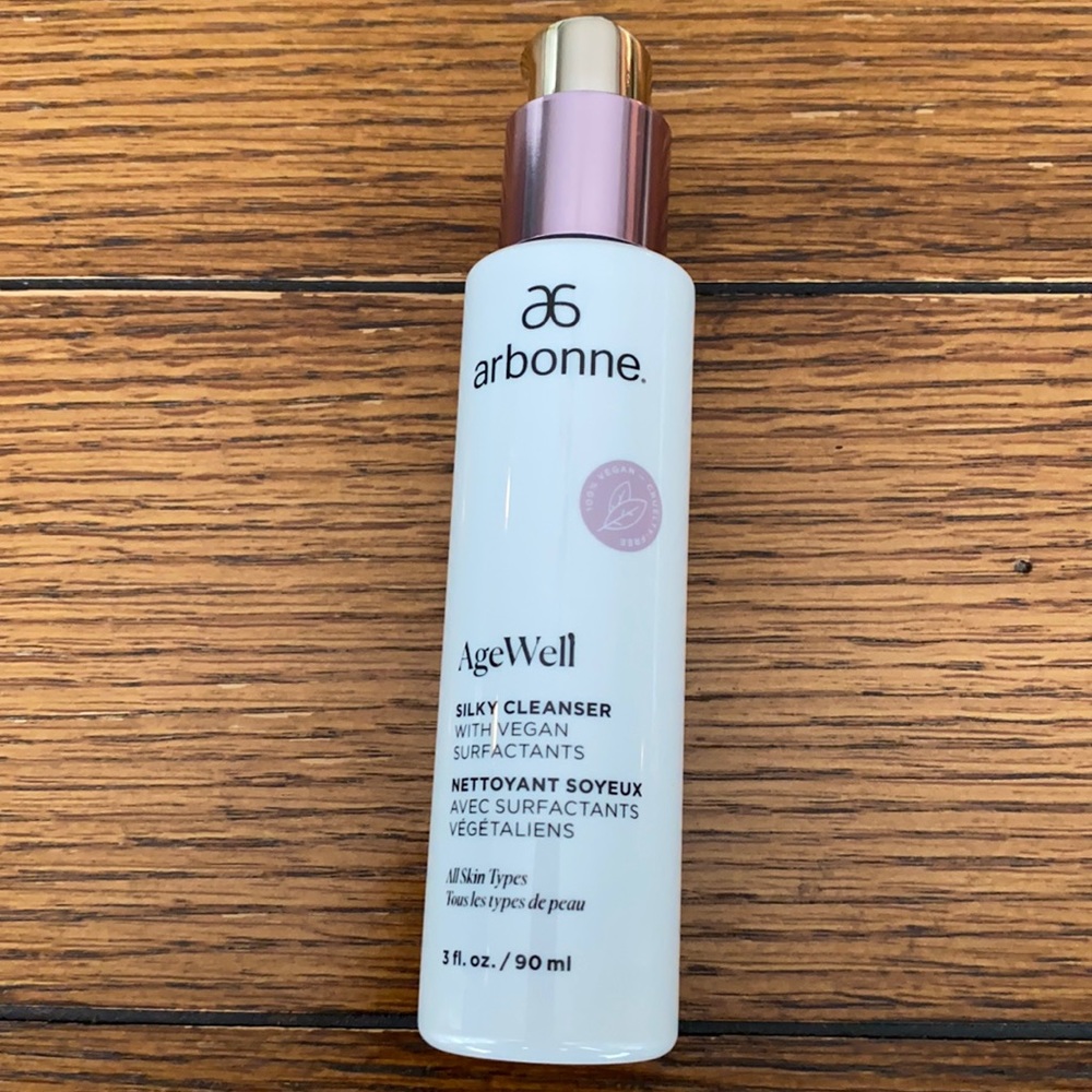 Arbonne AgeWell Silky Cleanser-New
